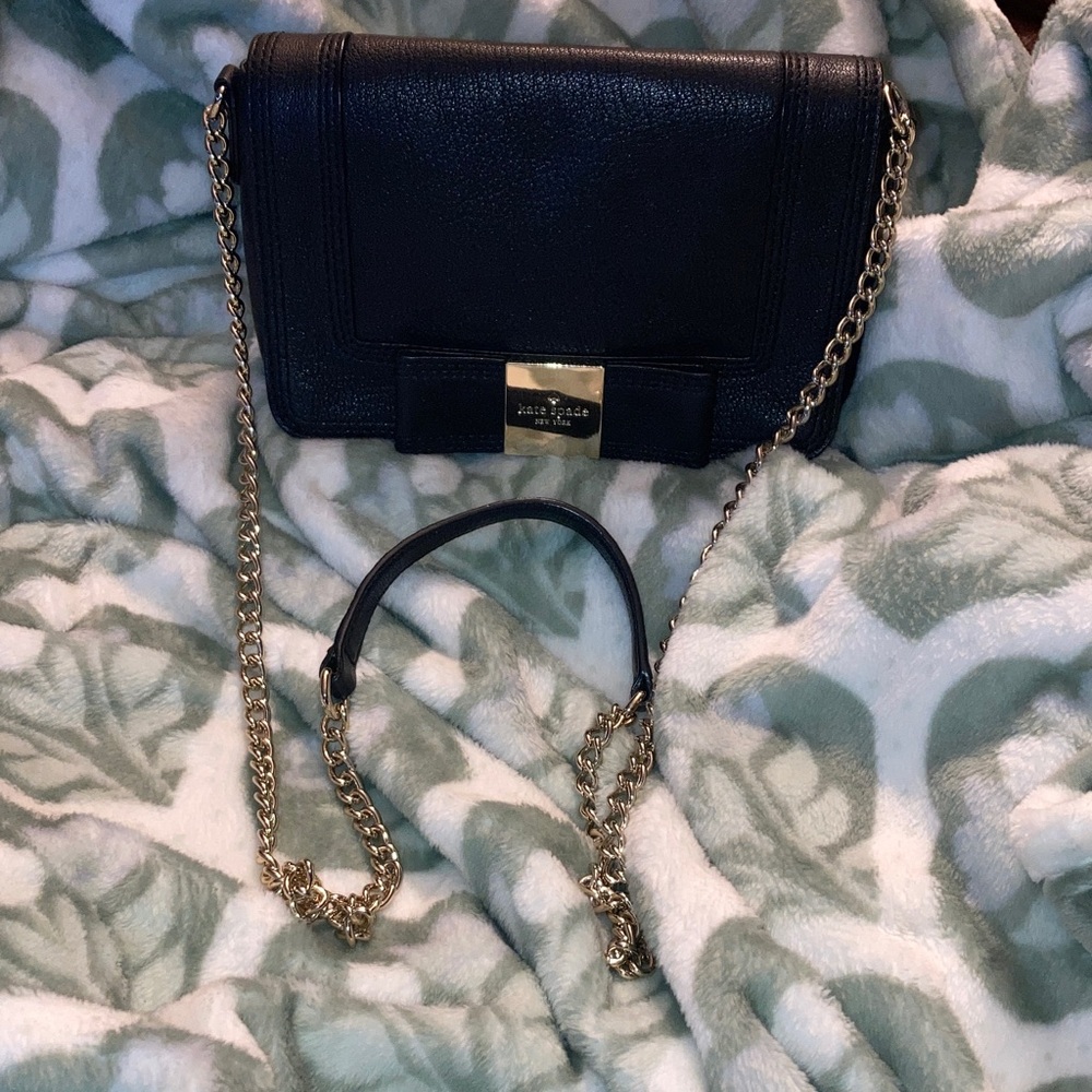 Kate Spade Black Crossbody Bag with Gold Chain - Picture 3 of 9